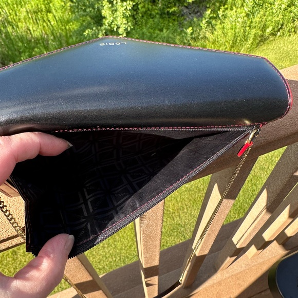 Lodis Black leather wallet with red inside, with 24” purse strap, like 🆕 - Picture 6 of 12